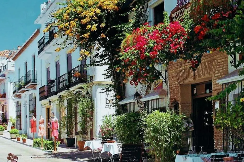 Oasis Apartment 100 Meters From Beach With Private Parking Marbella